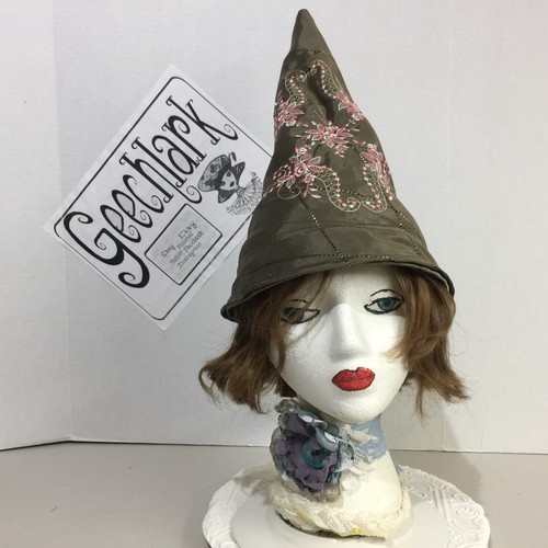Hedge witch hat wizard - witch,