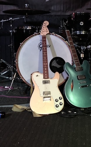 Fender chris shiflett - fender,
