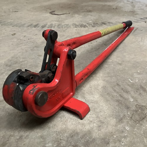 Threaded rod cutter - threaded,
