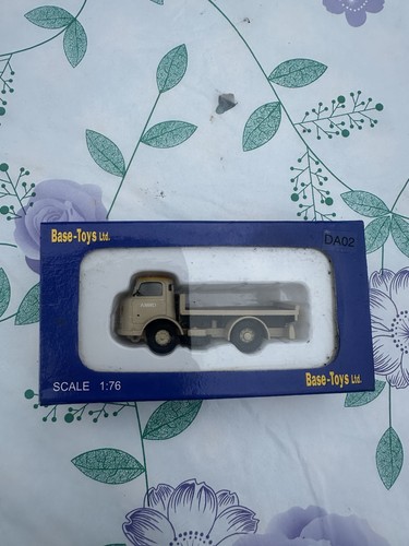 Base toys diecast model - base,
