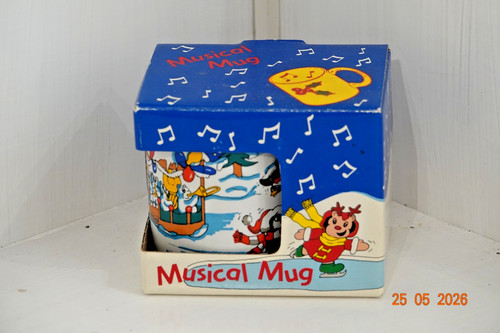 Novelty musical mug - musical,