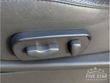 Nissan Pathfinder Seat Control