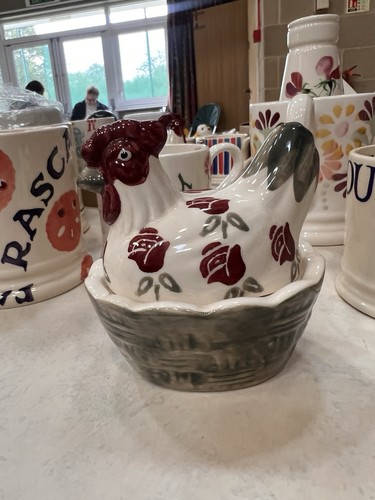 Peregrine pottery coddler hen - peregrine,
