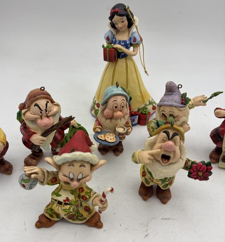 Disney traditions snow - traditions,