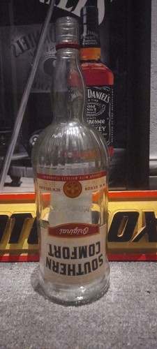 Southern comfort empty glass - comfort,