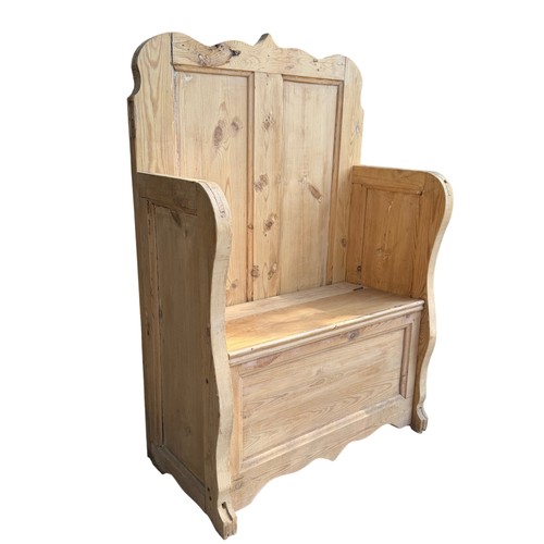 Reclaimed pine settles storage - reclaimed,