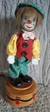 Vintage Musical Porcelain Wind