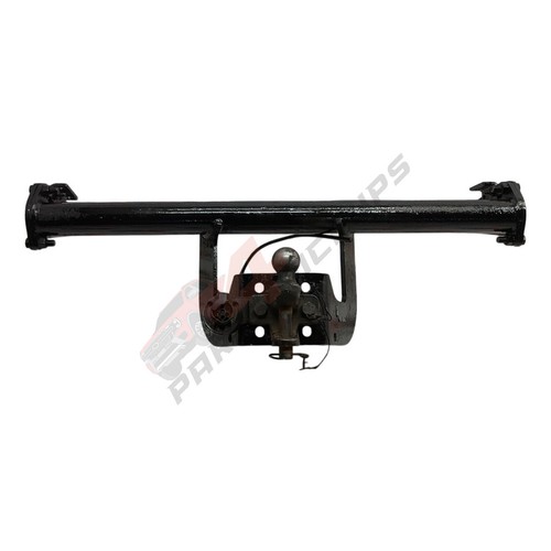 2006 mazda rear towbar - mazda, bt-50