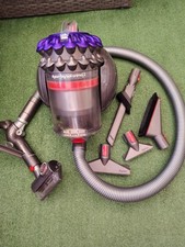 DYSON  BIG BALL ANIMAL 2 MULTIFLOOR CYLINDER  CLEANER with accessories