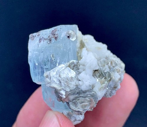 Natural aquamarine crystal - aquamarine,