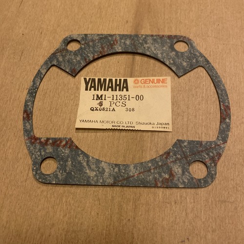 Genuine yamaha dt250 cylinder - genuine,