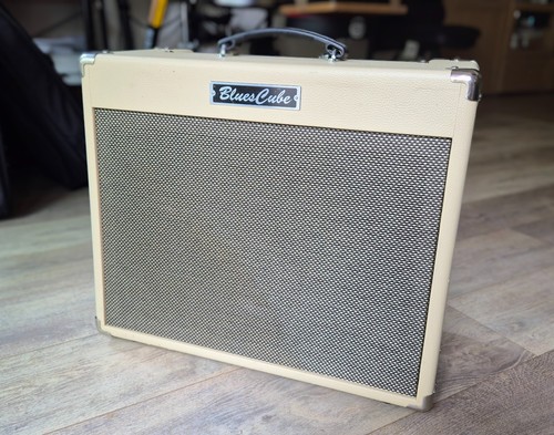 Roland blues cube stage combo - roland,