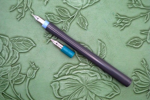 Japanese sailor hocoro dip pen - japanese,