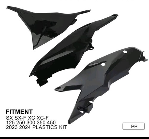 Rear side panels plastics - side,