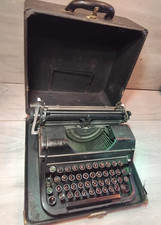 Underwood Universal Typewriter Vintage Rare Antique Original Case Untested