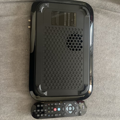 Sky 1tb box es340a - q, tv