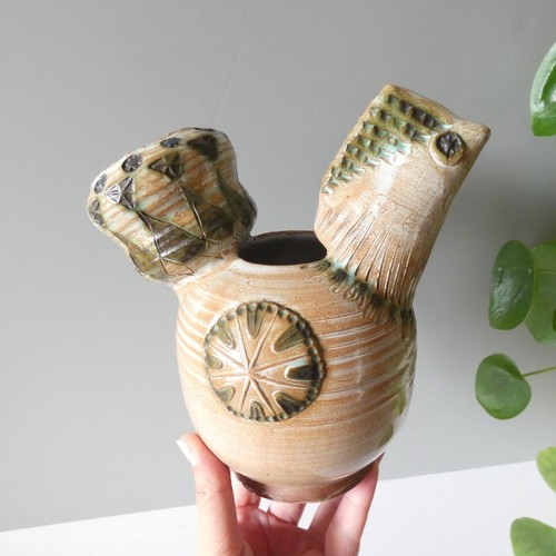 Bird vase stylized hen - bird,