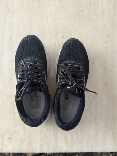 Brooks revel dna girls - brooks,