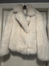 ZARA Faux Fur Cream Coat Size M BNWOT-Viral Winter Jacket-Chic Warm Soft Teddy