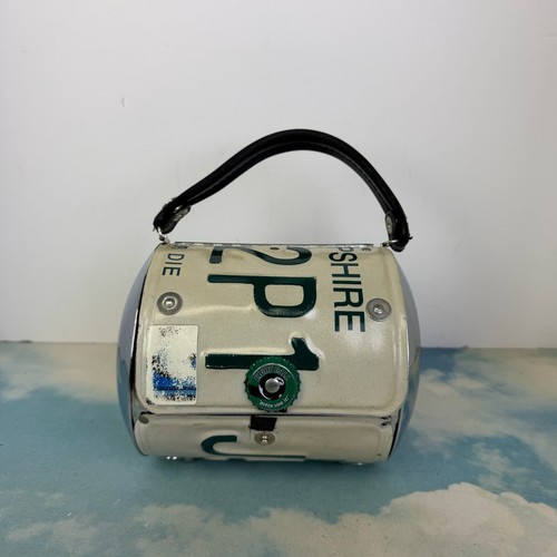 License plate purse little - license,