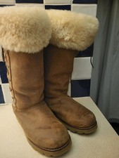 I Pr.  Size 6.5 Lace Up Ugg