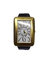 Vanguard style Wristwatch Gold