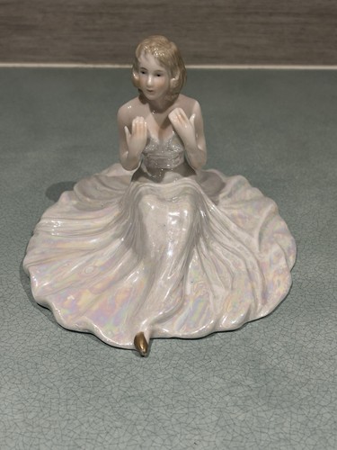 Vintage porcelain lady - vintage,