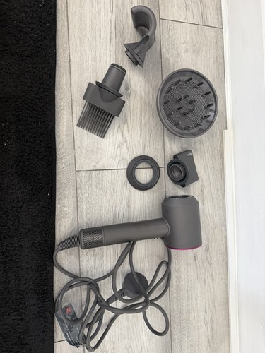 Dyson supersonic professional - dyson,