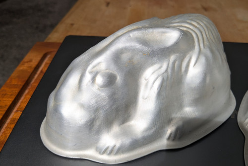 Vintage rabbit shaped jelly - shaped,