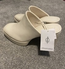 Womens Stradivarius Size 6