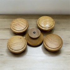 Classic Oak Hardwood Knob