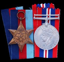 WW2 1939-1945 Star and War Medal Pair (b)