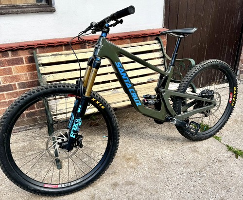 Santa cruz nomad m - c,