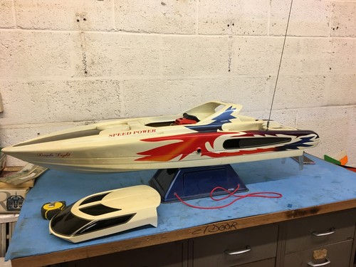 Petrol speed boat - rc,