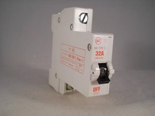 Bill MCB Type 3 32 Amp M9