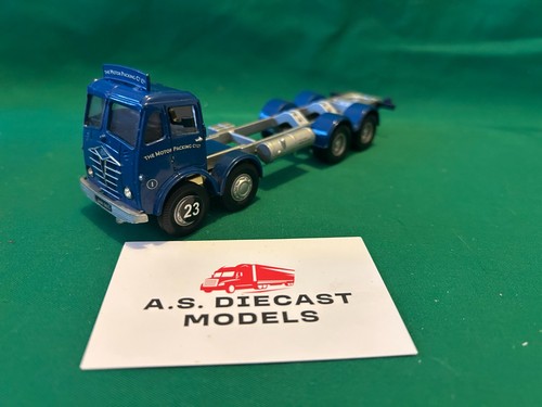 Corgi modern truck heavy - modern,