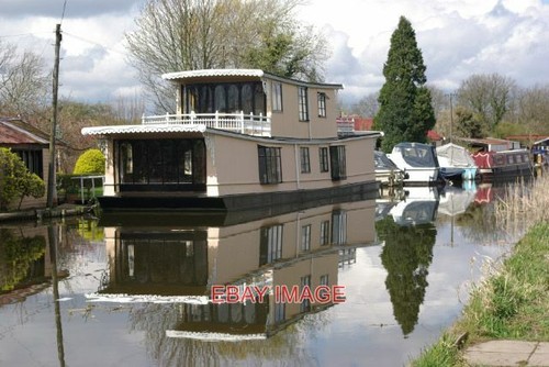 Photo houseboat trentlock - ,