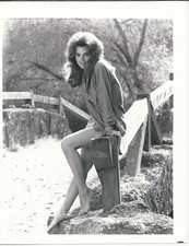 TINA LOUISE SEXY LEGGY  10X8 STILL VINTAGE PRINT  RARE