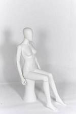 SEATED FULL FEMALE MATT WHITE