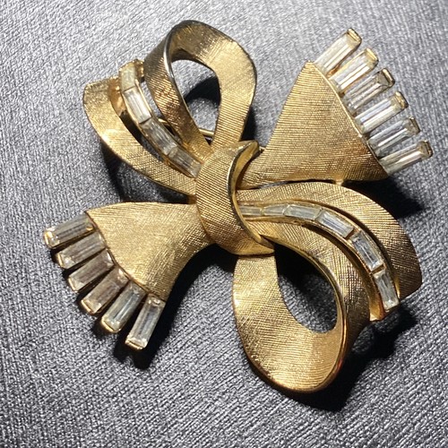 Vtg 50s crown - 50s, gold
