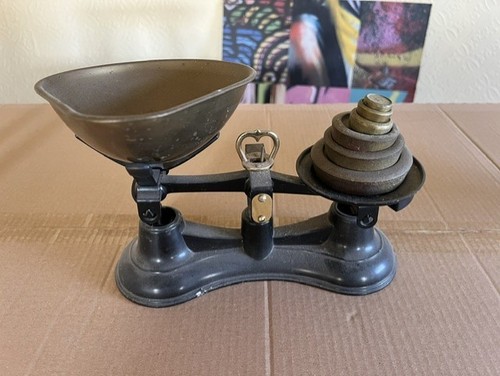 Antique style weighing - , scales