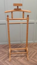 Retro Chic Gentleman’s Suit