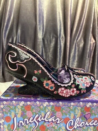 New irregular choice - new,