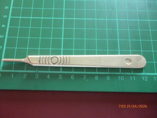 Scalpel handle number made - number, 3
