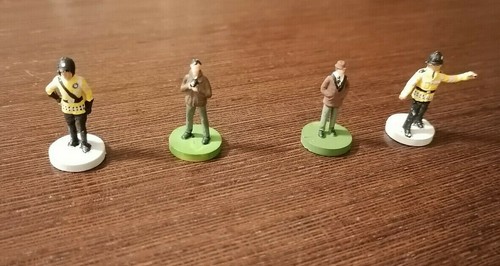 Subbuteo various items - subbuteo,