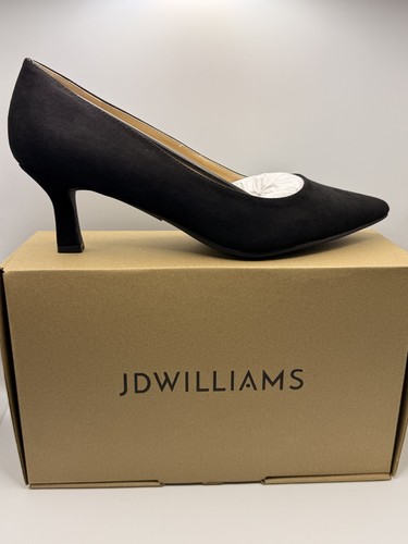 Black pointed toe - pointed, mid