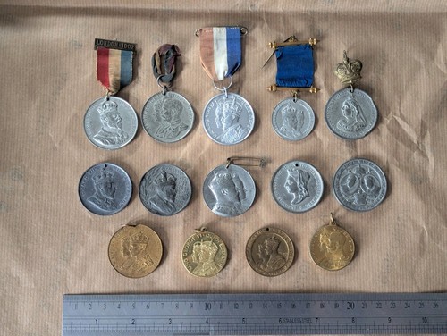 Vintage antique royal - antique,