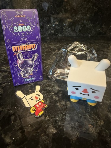 Kidrobot dunny series 2009 - kidrobot,