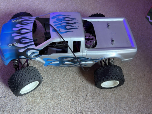 Schumacher nitro 4wd - schumacher,