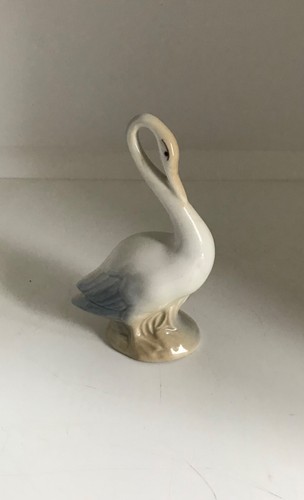 Vintage swan figurine - vintage,